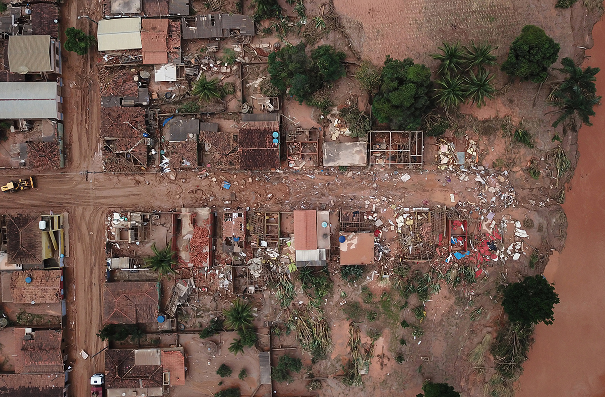 Uma semana depois de a chuva alagar 14 cidades de Minas Gerais, moradores ainda tentam colocar a vida em ordem, Águas Férreas (MG)